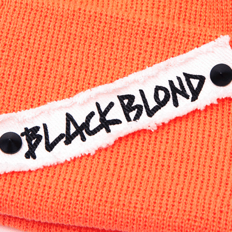 『BLACKBLOND』   Side Patch Long Beanie
