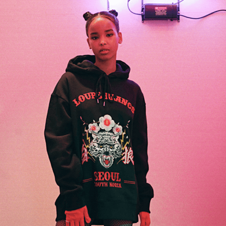 『LOUPS BLANCS』Embroidery SEOUL Hoodie (Black)