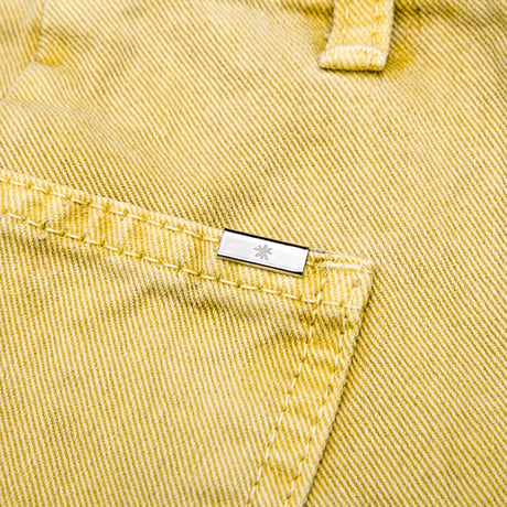 『BLACKBLOND』 　ザアパリションワイドデニムカーゴパンツ (Mustard)
