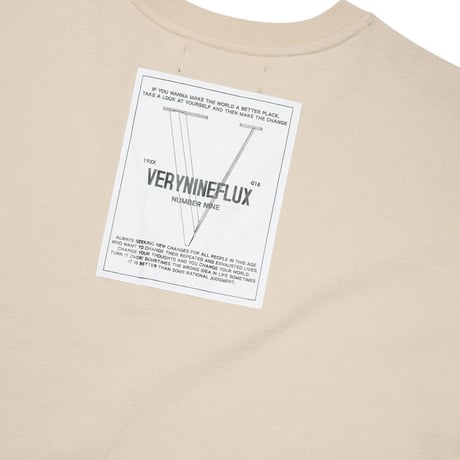 『Verynineflux』 ビハインド Tシャツ (Beige)