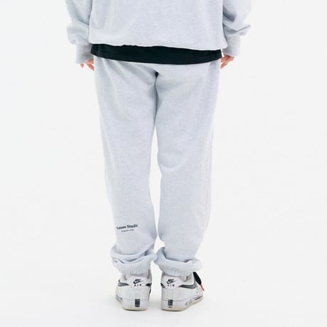 『VETEZE』 　メッセージジョガーパンツ (Light Grey)