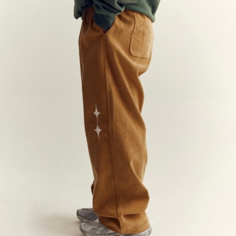 『CHAP CHAP』 　レーシングベアコーデュロイパンツ (Beige)