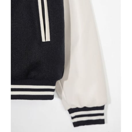 『VETEZE』 　V ロゴライニングバーシティジャケット  (Black)