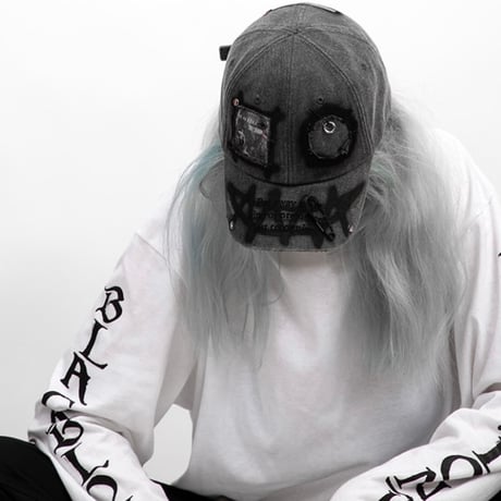 『BLACKBLOND』  ゴブリングラフィティーカスタムキャップ (Dark Gray)