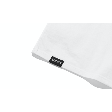 『grooverhyme』 　NYC ロケーションマルチカラー Tシャツ (White)