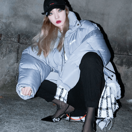 Blackblond Reflective Logo Oversize Short Padding (Gray)