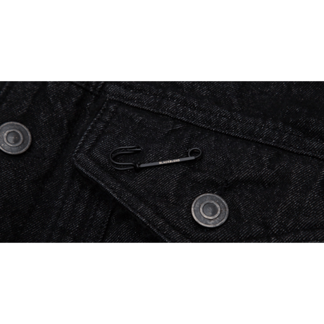 『BLACKBLOND』   Shearling Collar Graffiti Logo Denim Jacket (Black)