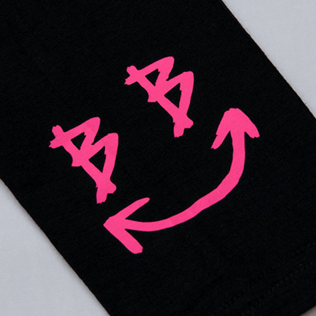 『BLACKBLOND』スマイルロゴレギンス (Black/Neon pink)
