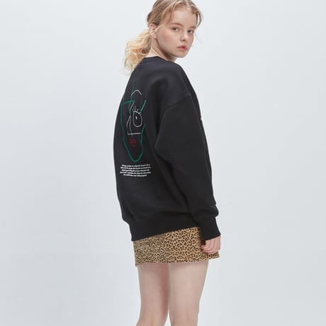 Verynineflux VISAGE CREWNECK (Black)