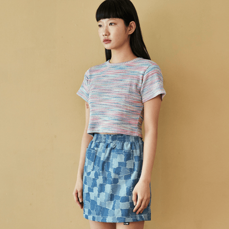 『FREAKISH BUILDING』  マルチカラーワッフルショートスリーブクロップ Tシャツ (Pink)
