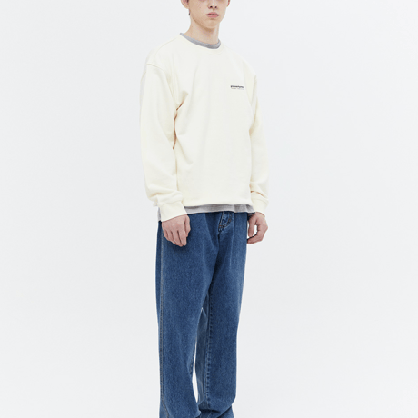 『grooverhyme』 　NYC ロケーションスウェット (Ivory)