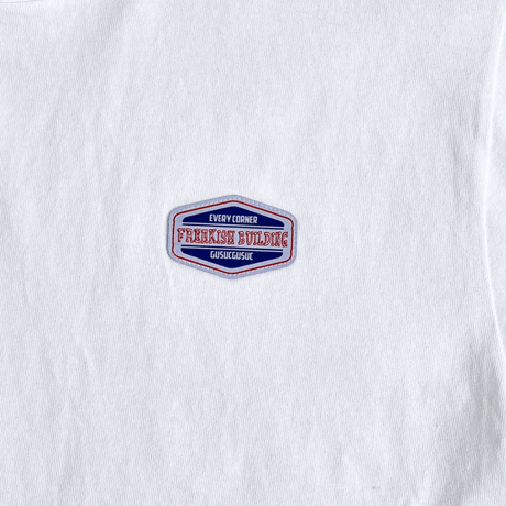 『FREAKISH BUILDING』 ビランロングスリーブ Tシャツ (White)