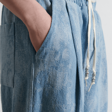 『BY.L 』 ワンウォッシュベンディングパンツ (Light Indigo)