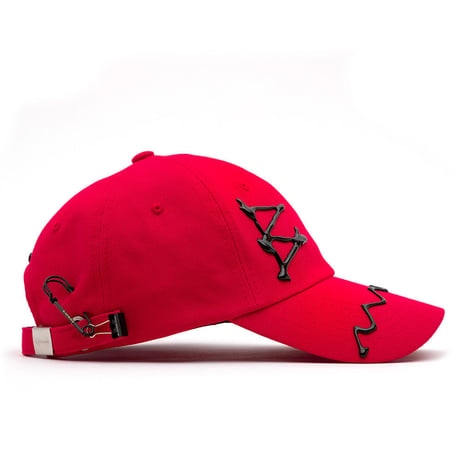 『BLACKBLOND』 ブラックデビルキャップ (Red)