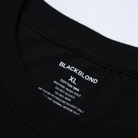 『BLACKBLOND』　rascal t-shirt (Black)
