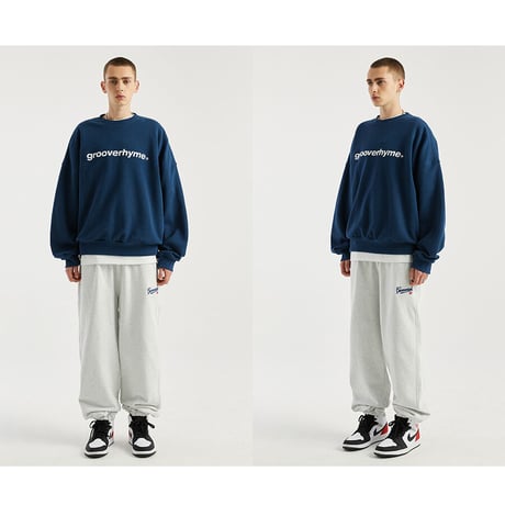 『GROOVE RHYME』 ベーシックロゴビッグオーバースウェットシャツ (Light Navy)