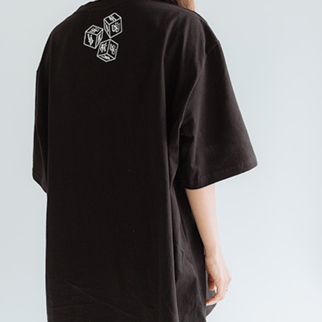 『CORUNU』  ダイス半袖 Tシャツ (Black)