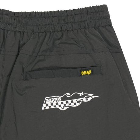 『CHAP CHAP』 　トルネードロゴナイロンパンツ (Black)