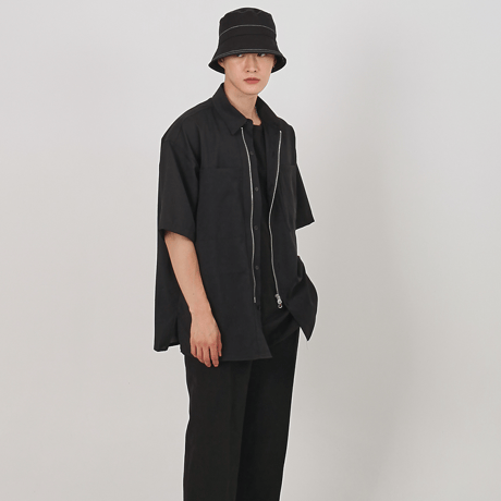 『 BY:L 』    ミニマルオーバージッパーシャツ (Black)