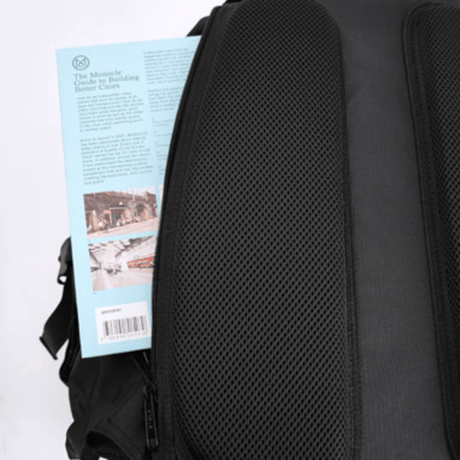 『VETEZE』 　アイコンリュック (Black)