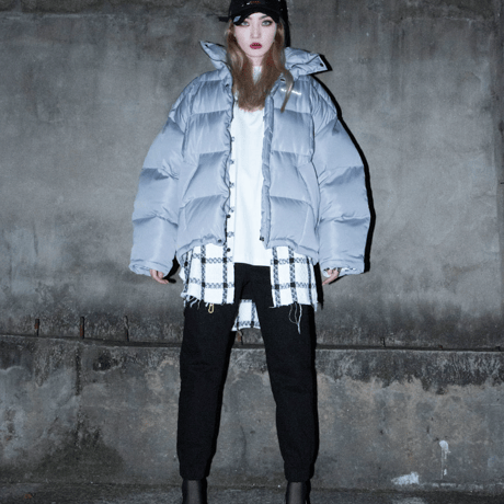 Blackblond Reflective Logo Oversize Short Padding (Gray)