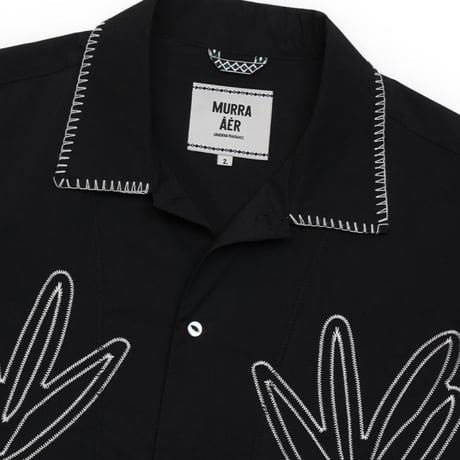 『MURRA AER 』  magnolia needlework half shirts (Black)