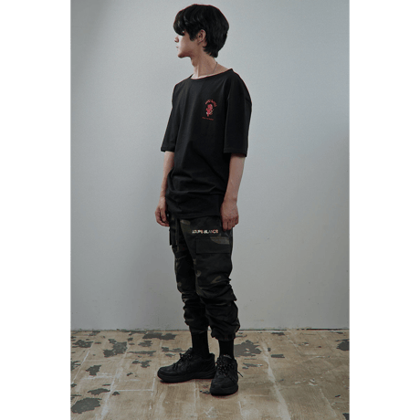 『LOUPS BLANCS』  ホログラムロゴカーゴパンツ  (Camo)