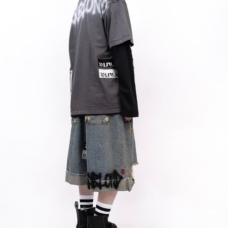 『BLACKBLOND』  Chaos Patch Fold Up Denim Shorts (Rusty Blue)