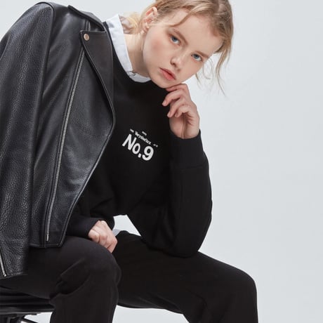 Verynineflux NINTH CREWNECK (Black)