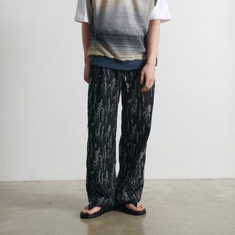 『BY.L 』 ワンウォッシュベンディングパンツ (Black)