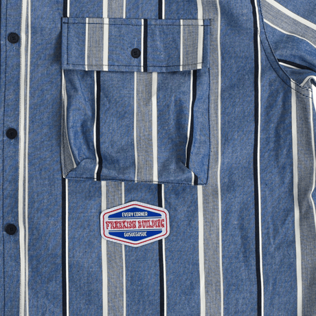 『FREAKISH BUILDING』 スリーピー ヘッドショートスリーブシャツ (Navy)