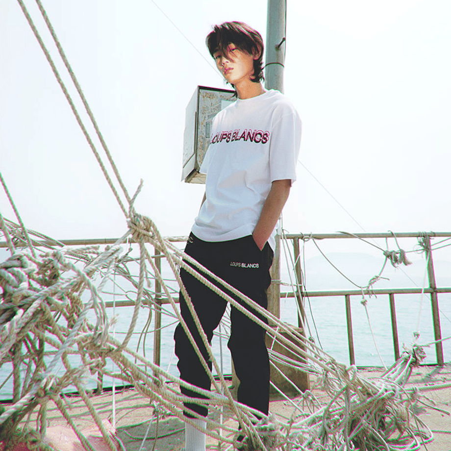 5d0c5b271bc6e85baef5083b