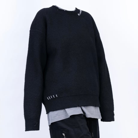 『BLACKBLOND』　hand-stitched logo ripped sweater (Black)