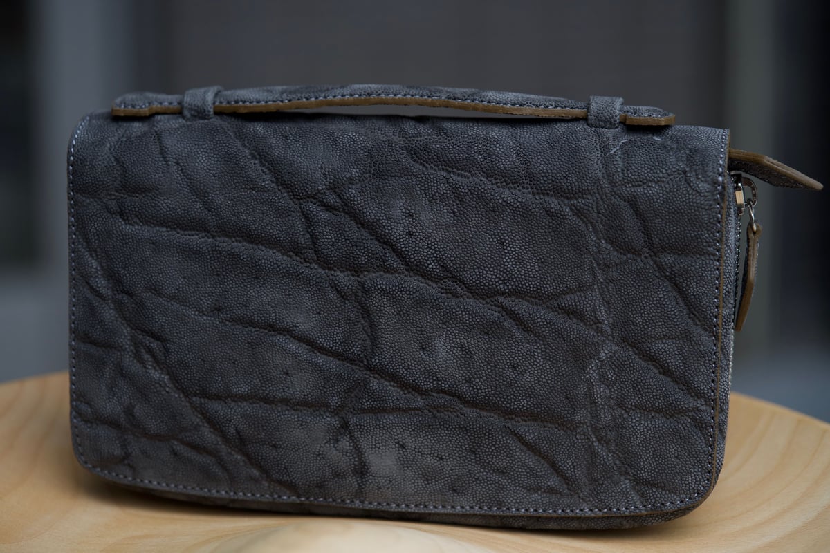 ポーチ・ピッコロ エレファント | Les Artisans