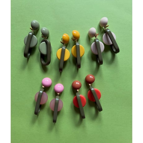 Milanese designer's resin earrings & pierces