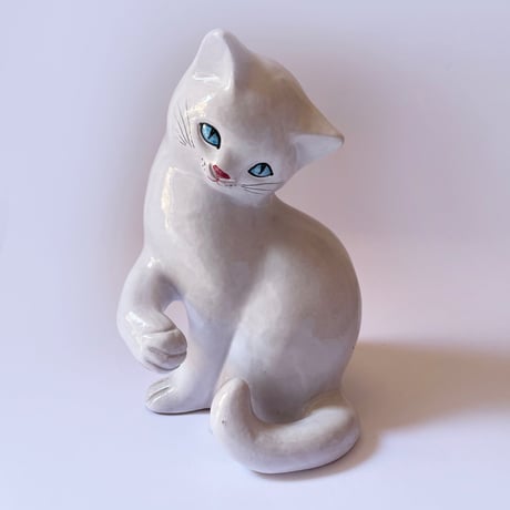 Vintage ceramic cat object