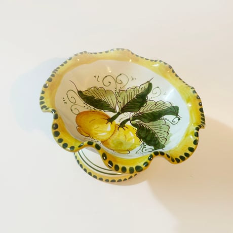 Vintage flower decorative vase