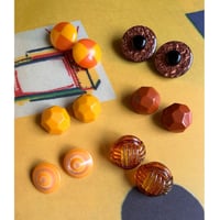 Milanese designer's vintage resin earrings_6 types