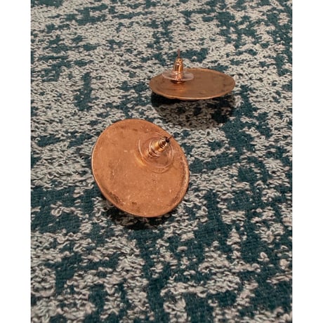Italian designer's pierces_2 types