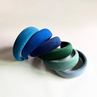 Sicilian hair band