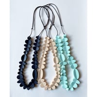 Venezian designer's resin necklace_3 colors