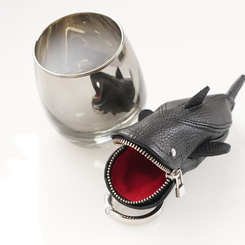 id.Lumina キーケース ブラック | i.d.o