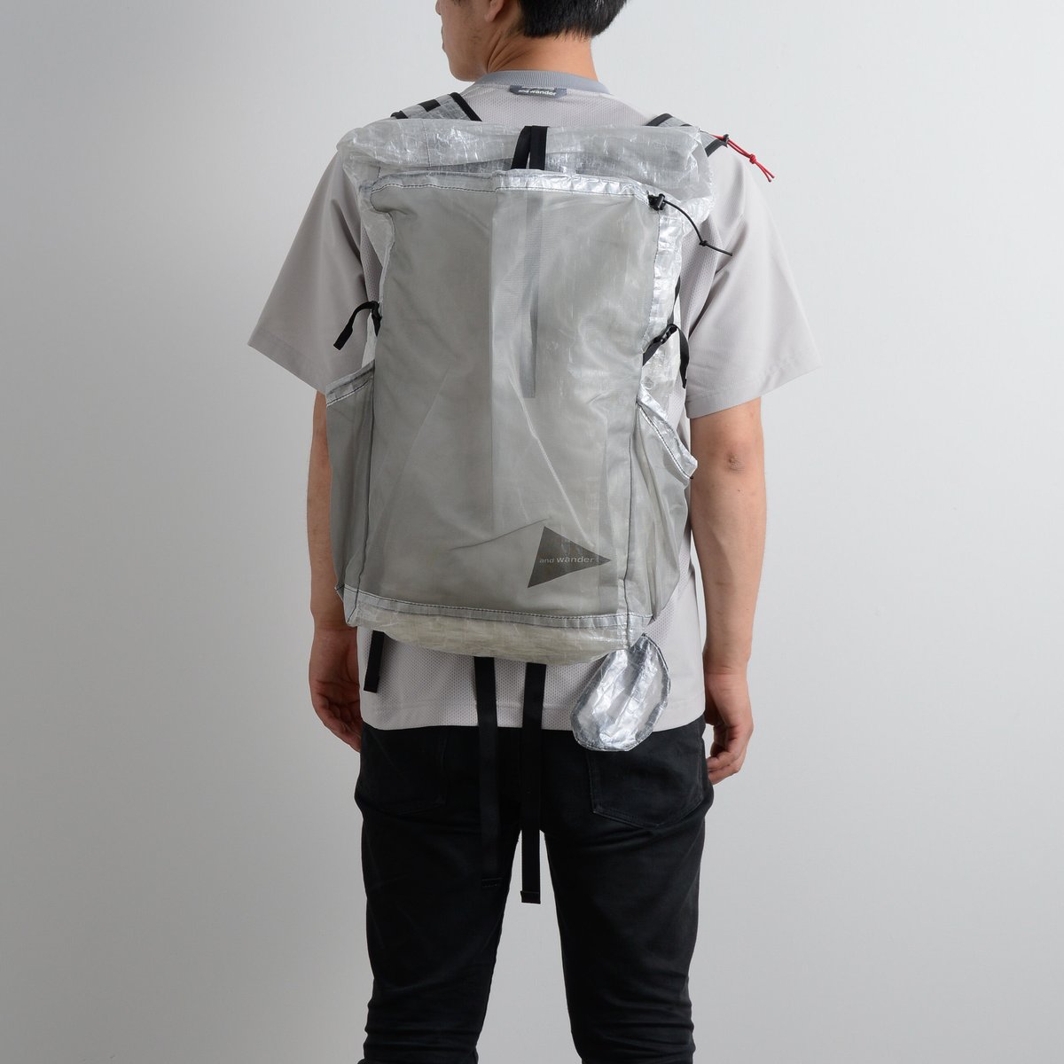 and wander / Cuben fiber backpack (260g)