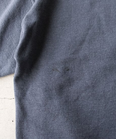 2000's Disney "MONSTERS INC" Crewneck XL