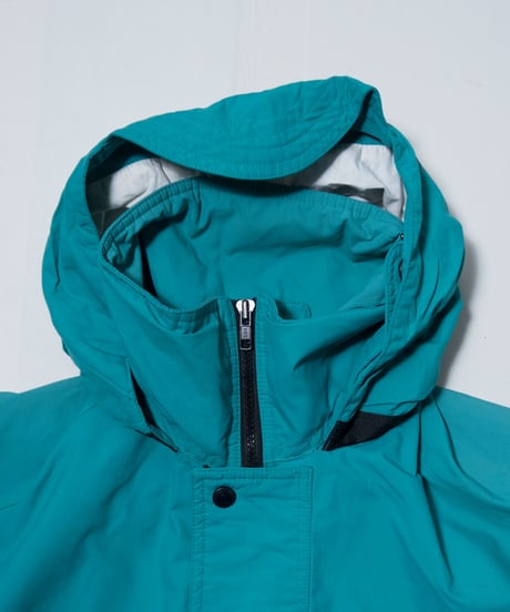 90's Eddie Bauer Short Length Nylon Jacket M