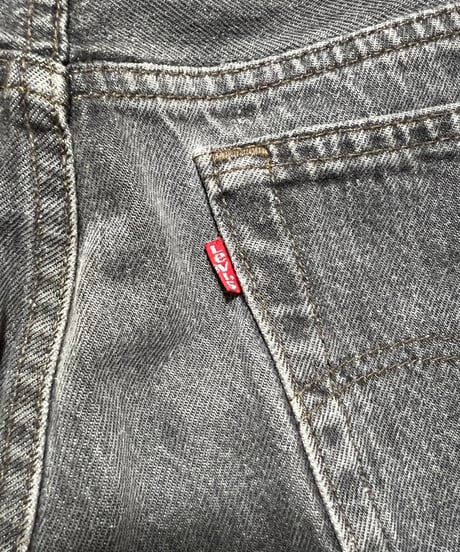 90's Levi's 501 42x32
