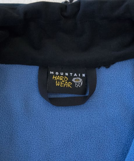 2000's Mountain Hardwear Soft Shell Jacket