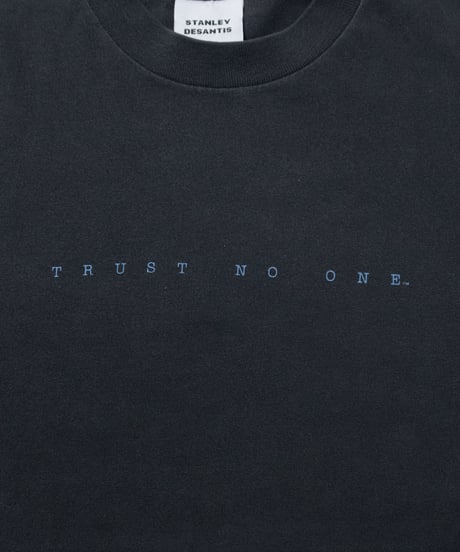 '95 The X Files "Trust No One" L