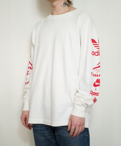 Printed on the Sleeves Varous Famed Sports Brand XL