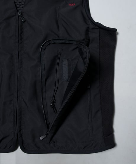 TUMI Travelers Vest XL